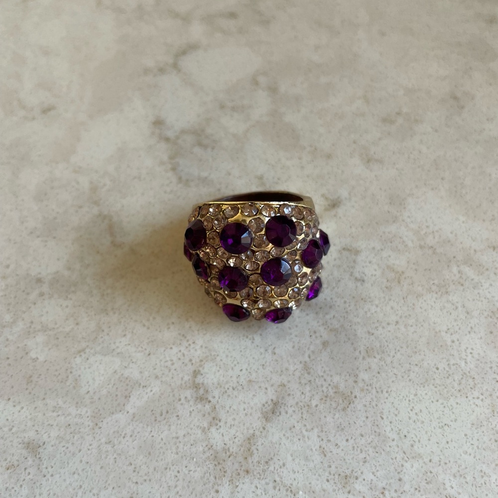 Size 8 JLO ring